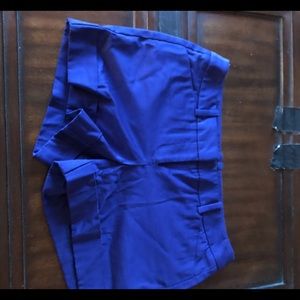 Business causal shorts